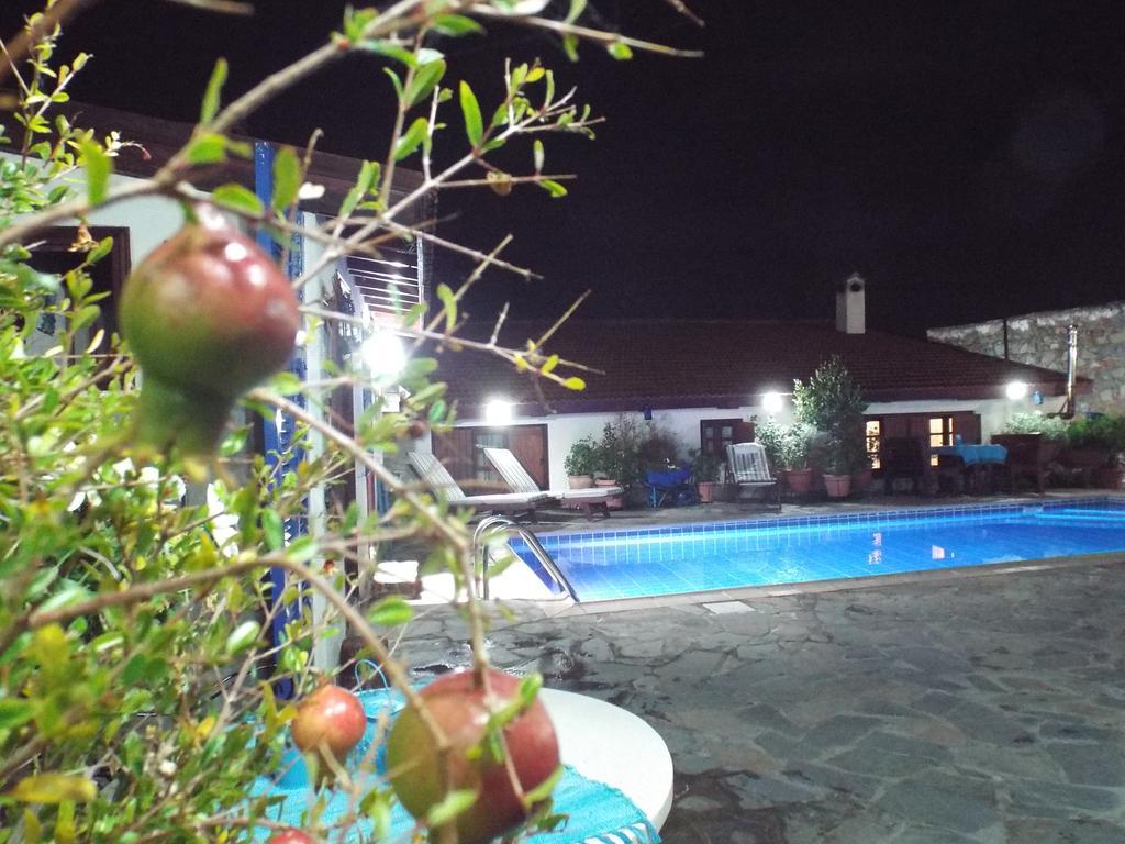 The Pomegranate'S House Villa Ephtagonia Dış mekan fotoğraf